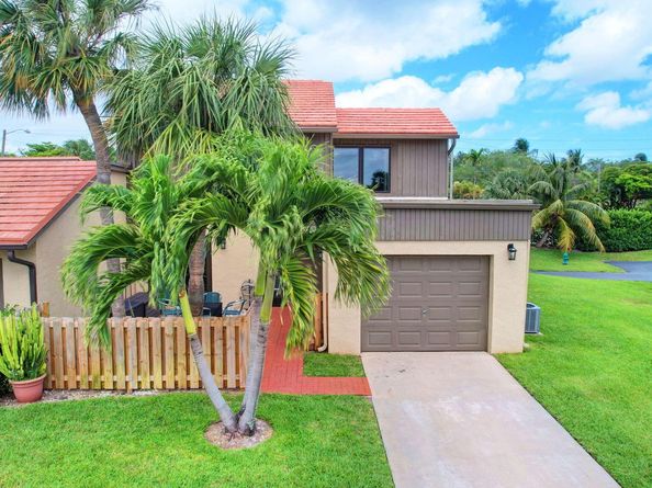 11063 Oakdale Road, Boynton Beach FL 33437