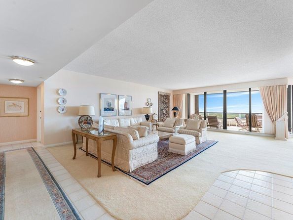 100 Lakeshore Drive 1557, North Palm Beach FL 33408