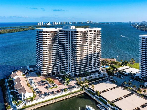 100 Lakeshore Drive 1557, North Palm Beach FL 33408