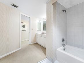 100 Lakeshore Drive 1557, North Palm Beach FL 33408