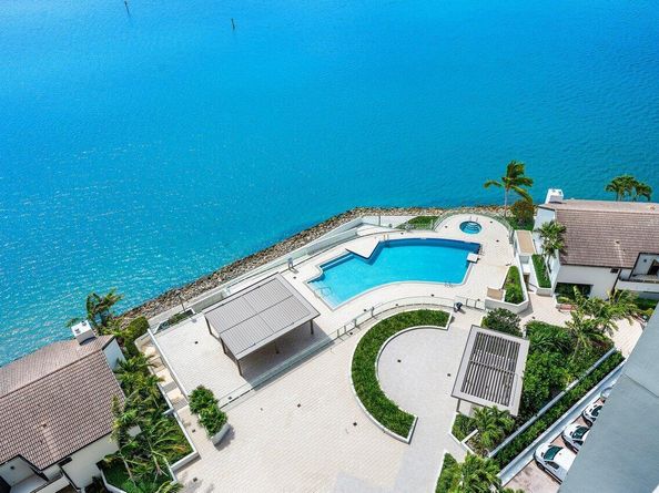 100 Lakeshore Drive 1557, North Palm Beach FL 33408