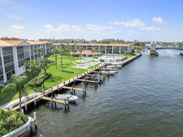 101 NE 19th Avenue 208, Deerfield Beach FL 33441