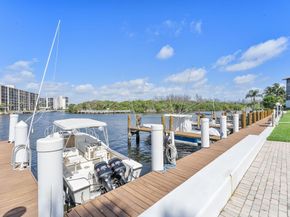 101 NE 19th Avenue 208, Deerfield Beach FL 33441