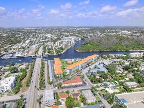 101 NE 19th Avenue 208, Deerfield Beach FL 33441