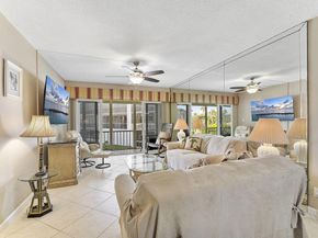 101 NE 19th Avenue 208, Deerfield Beach FL 33441