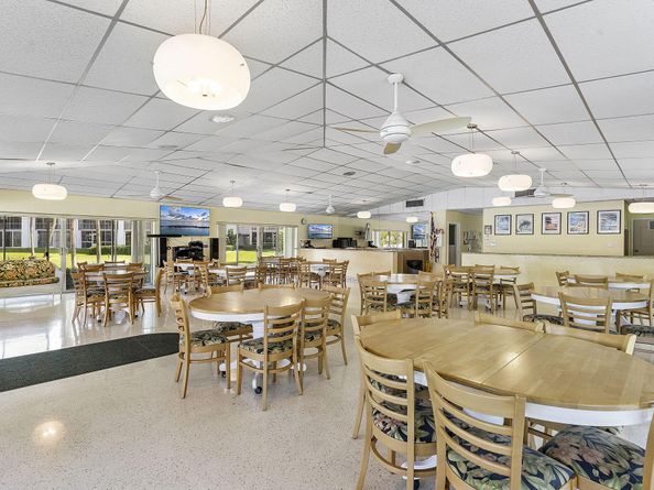 101 NE 19th Avenue 208, Deerfield Beach FL 33441