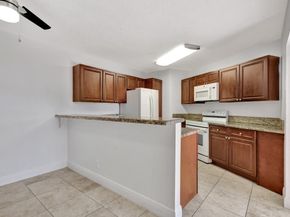 44 Springdale Circle, Palm Springs FL 33461