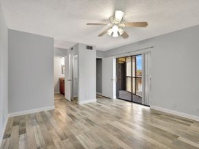 44 Springdale Circle, Palm Springs FL 33461