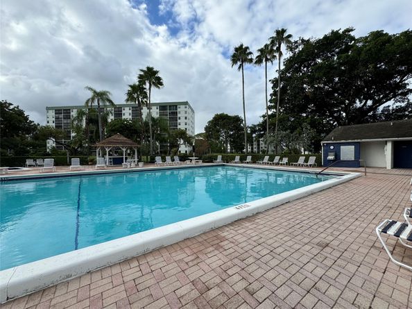 2221 Cypress Island Dr 101, Pompano Beach FL 33069