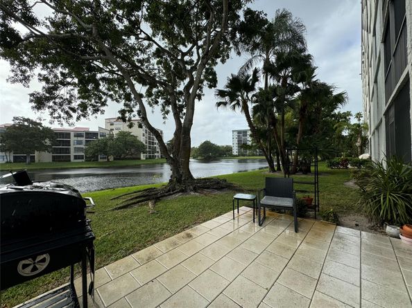 2221 Cypress Island Dr 101, Pompano Beach FL 33069