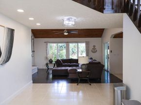 6945 150th Pl, Palm Beach Gardens FL 33418