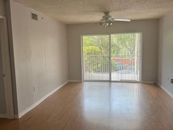3830 Lyons Rd 2053, Coconut Creek FL 33073
