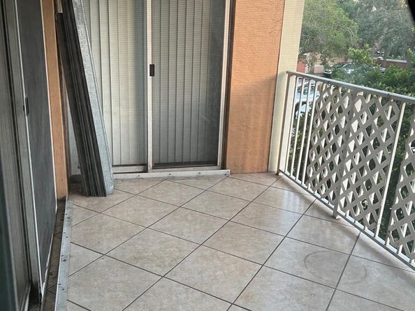 3830 Lyons Rd 2053, Coconut Creek FL 33073