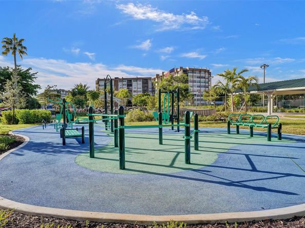 1000 Saint Charles Pl 305, Pembroke Pines FL 33026