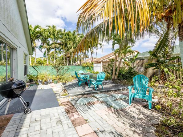 1029 Cape Cod Ter Terrace, Greenacres FL 33413