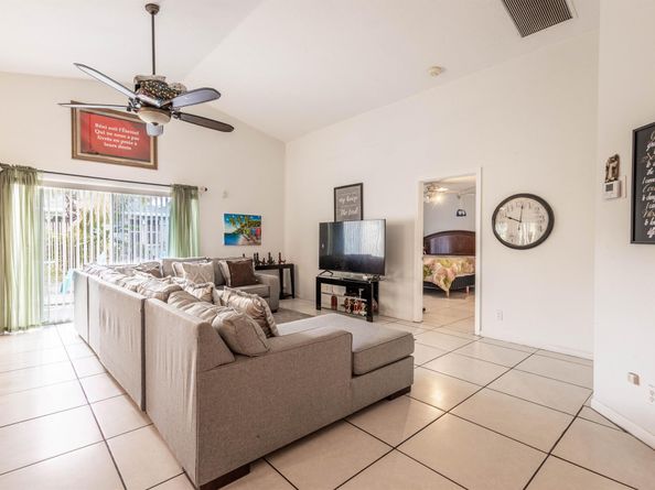 1029 Cape Cod Ter Terrace, Greenacres FL 33413