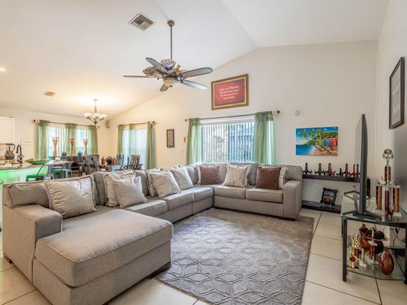 1029 Cape Cod Ter Terrace, Greenacres FL 33413