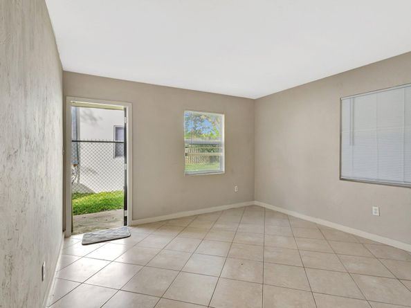 832 S J Street 1, Lake Worth Beach FL 33460