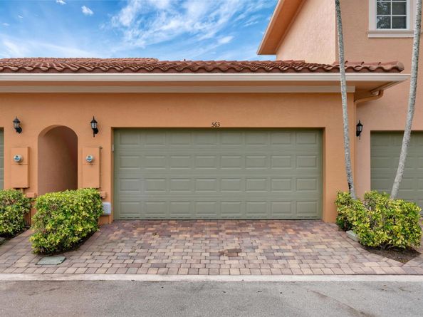 563 Dakota Drive, Jupiter FL 33458