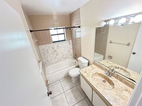 3571 NW 94th Ave 6D, Sunrise FL 33351