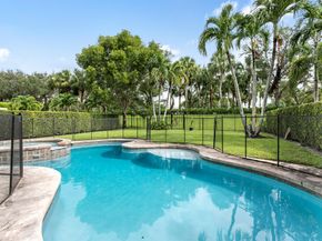 11101 Laurel Walk Road, Wellington FL 33449