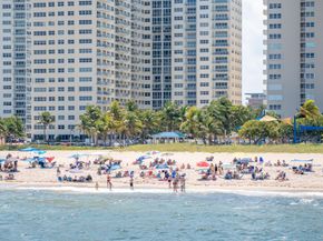 2751 NE 18th St, Pompano Beach FL 33062
