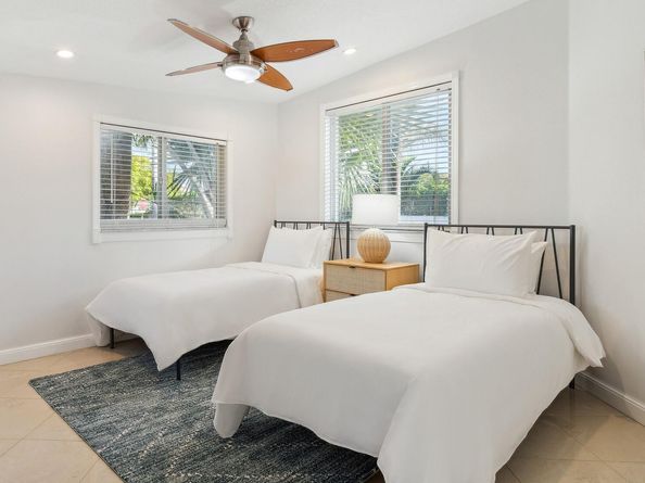 2751 NE 18th St, Pompano Beach FL 33062
