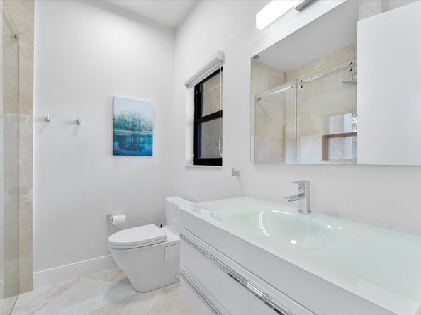 1749 NW 126th Dr, Coral Springs FL 33071
