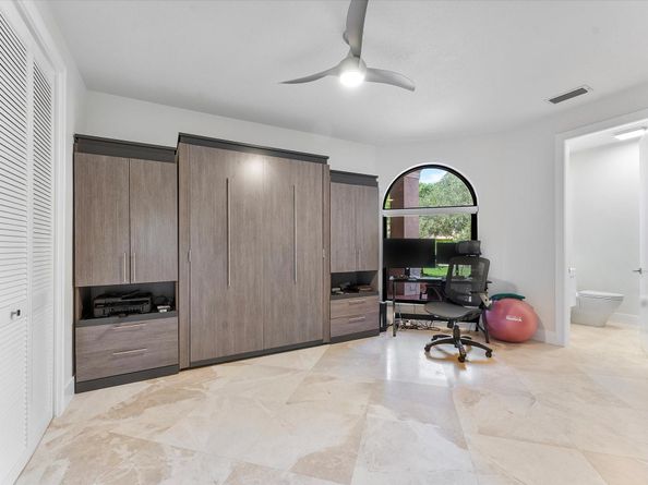 1749 NW 126th Dr, Coral Springs FL 33071