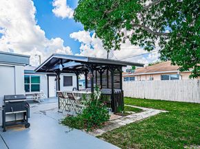 517 Greynolds Circle, Lantana FL 33462