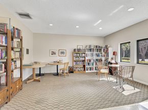 900 SW 9th Street Circle 102, Boca Raton FL 33486