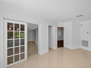 2924 NW 8th Ave, Wilton Manors FL 33311
