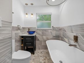 2924 NW 8th Ave, Wilton Manors FL 33311