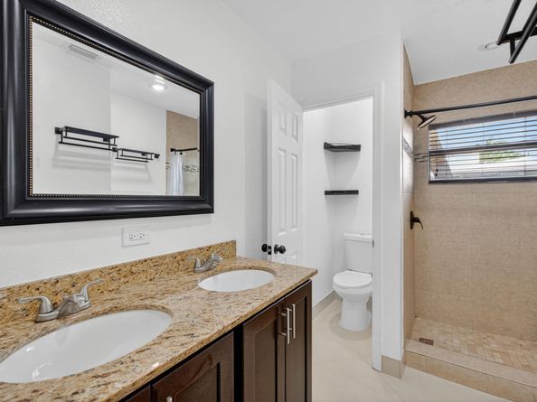 2924 NW 8th Ave, Wilton Manors FL 33311