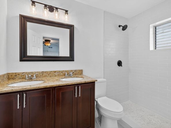 2924 NW 8th Ave, Wilton Manors FL 33311