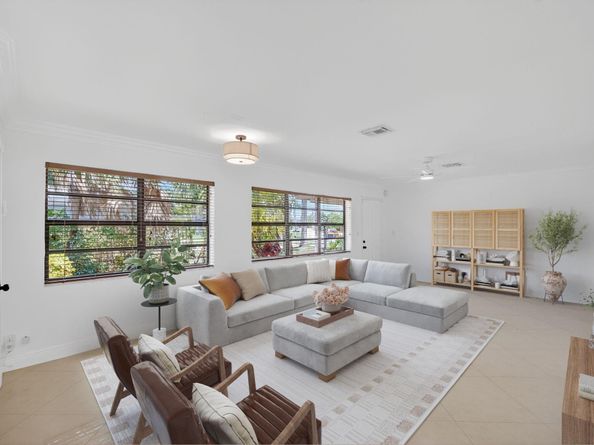 2924 NW 8th Ave, Wilton Manors FL 33311