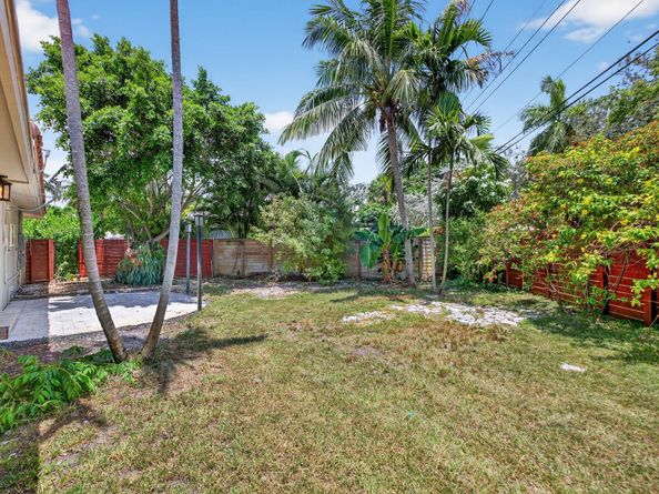 2924 NW 8th Ave, Wilton Manors FL 33311