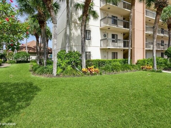 601 Seafarer Circle 101, Jupiter FL 33477