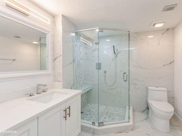 601 Seafarer Circle 101, Jupiter FL 33477