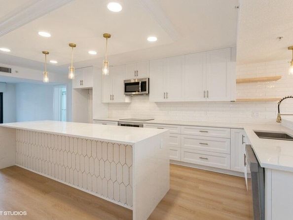 601 Seafarer Circle 101, Jupiter FL 33477