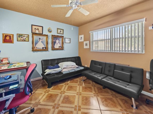 3405 NW 48 Avenue 514, Lauderdale Lakes FL 33319