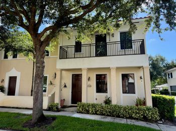 2515 Venetian Court