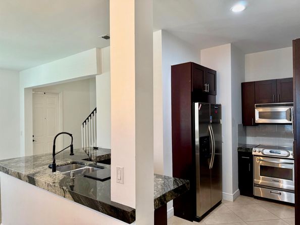 2515 Venetian Court, Boynton Beach FL 33426
