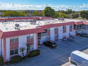 3550 NW 8th Avenue 212, Pompano Beach FL 33064