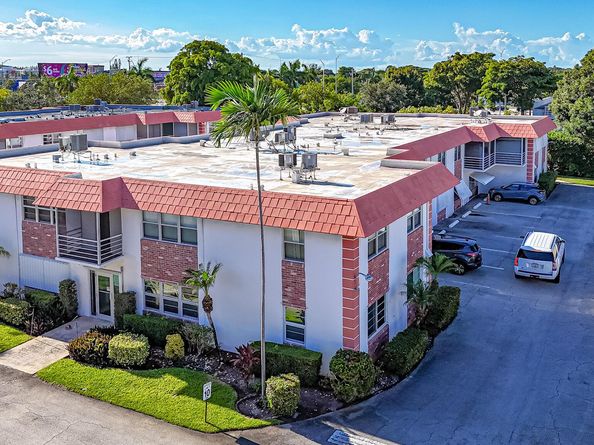 3550 NW 8th Avenue 212, Pompano Beach FL 33064