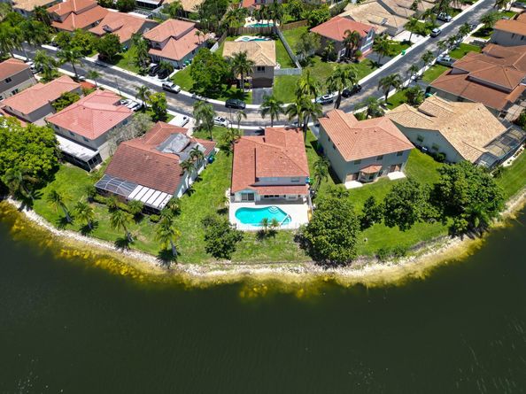 1403 NW 129th Way, Sunrise FL 33323