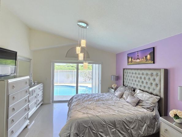 1403 NW 129th Way, Sunrise FL 33323