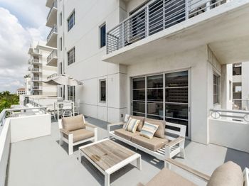 155 E Boca Raton Road