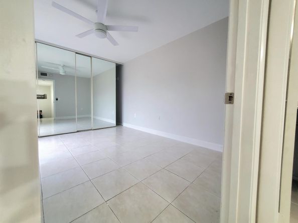 1625 16th Way, West Palm Beach FL 33407