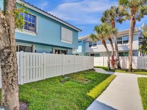 1028 Jeffery Street, Boca Raton FL 33487